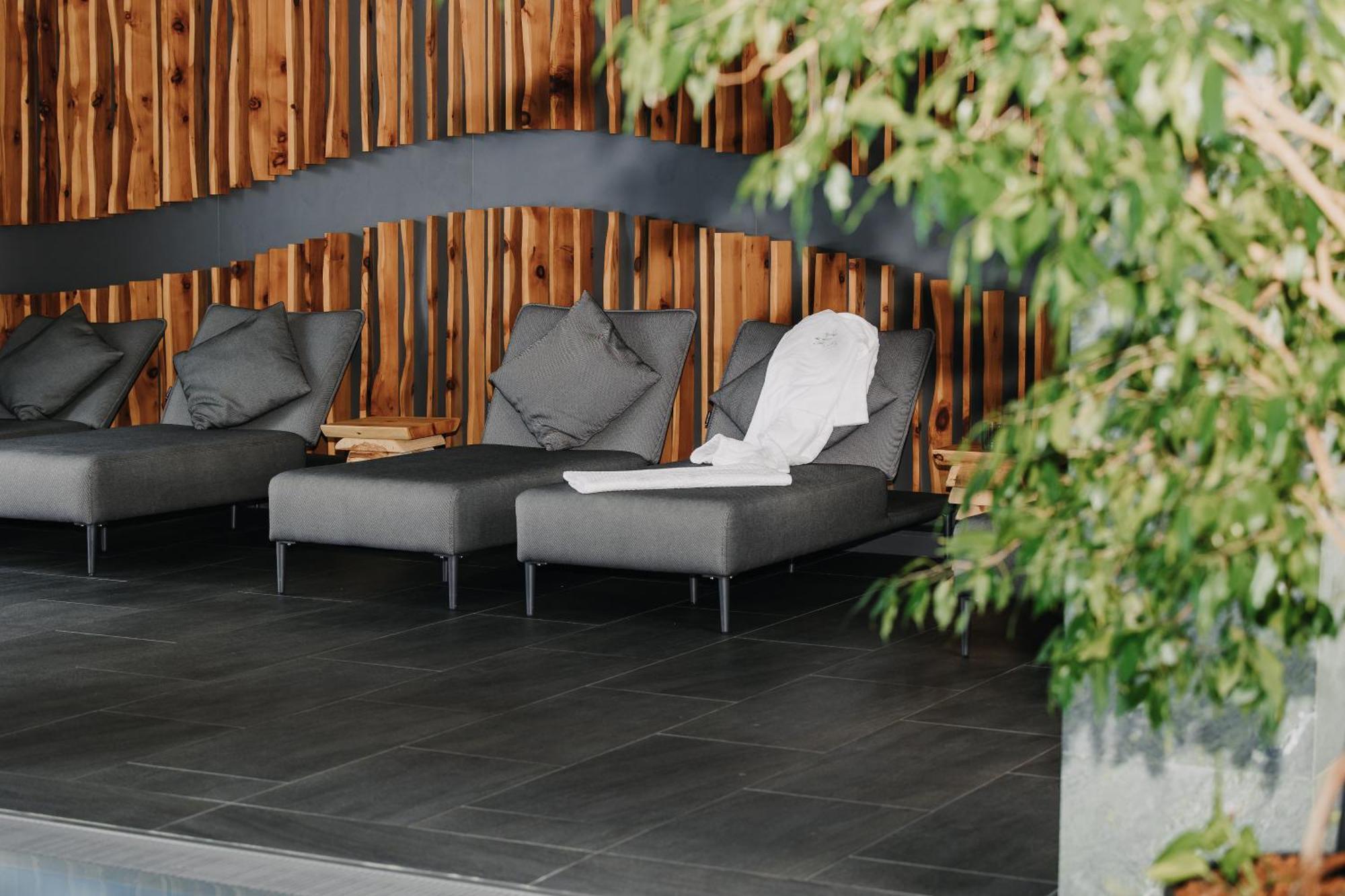 Almgut - Mountain Wellness Hotel Sankt Margarethen im Lungau Exterior foto