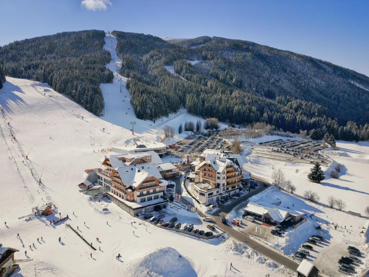 Almgut - Mountain Wellness Hotel Sankt Margarethen im Lungau Exterior foto