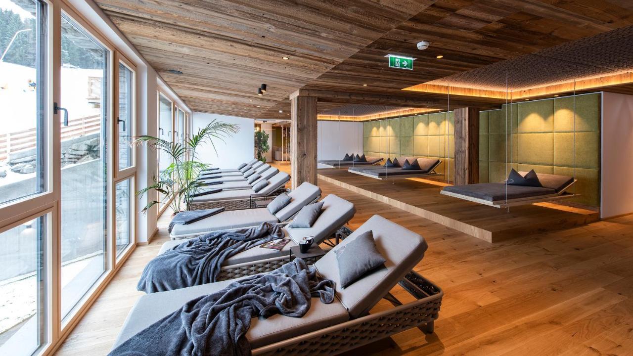 Almgut - Mountain Wellness Hotel Sankt Margarethen im Lungau Exterior foto